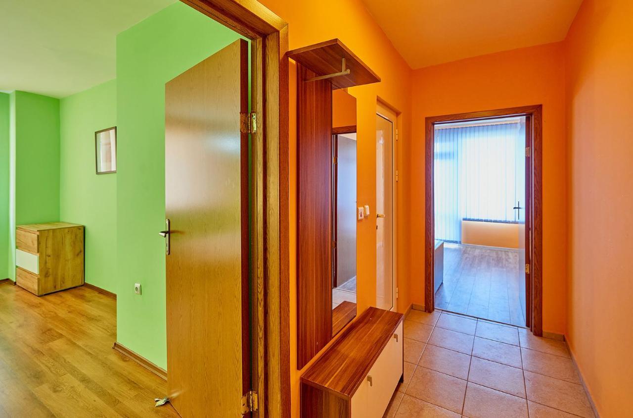 Apartments Dimitrovi Pomorie Buitenkant foto